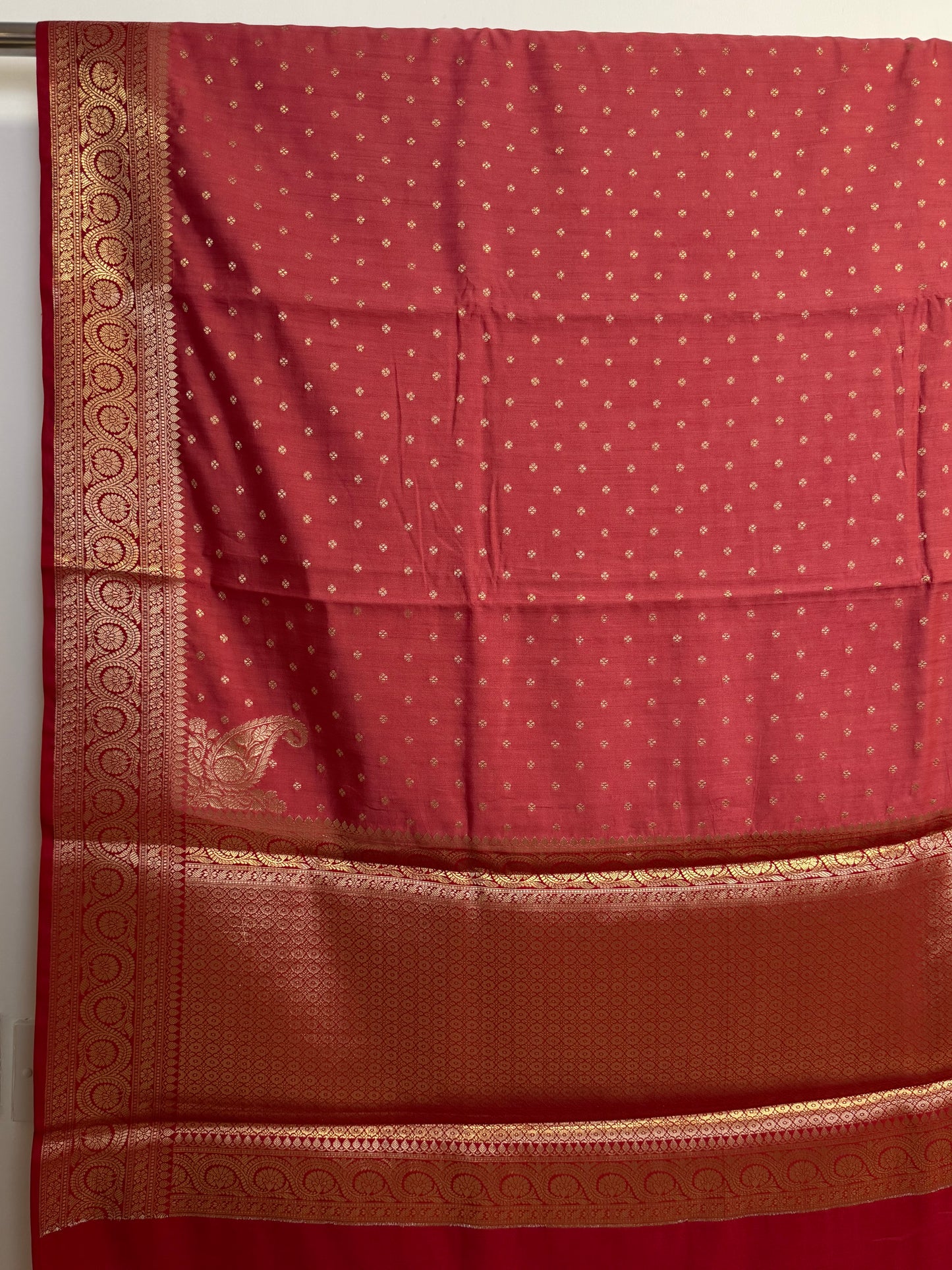 al214031 - pallu image