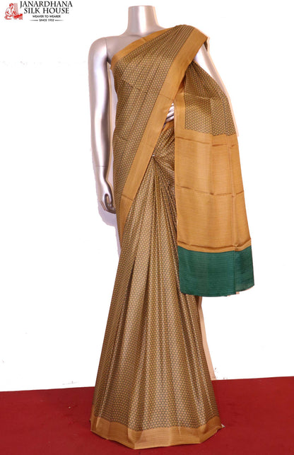 Classic Finest Quality Pure Printed Silk Saree AI209843