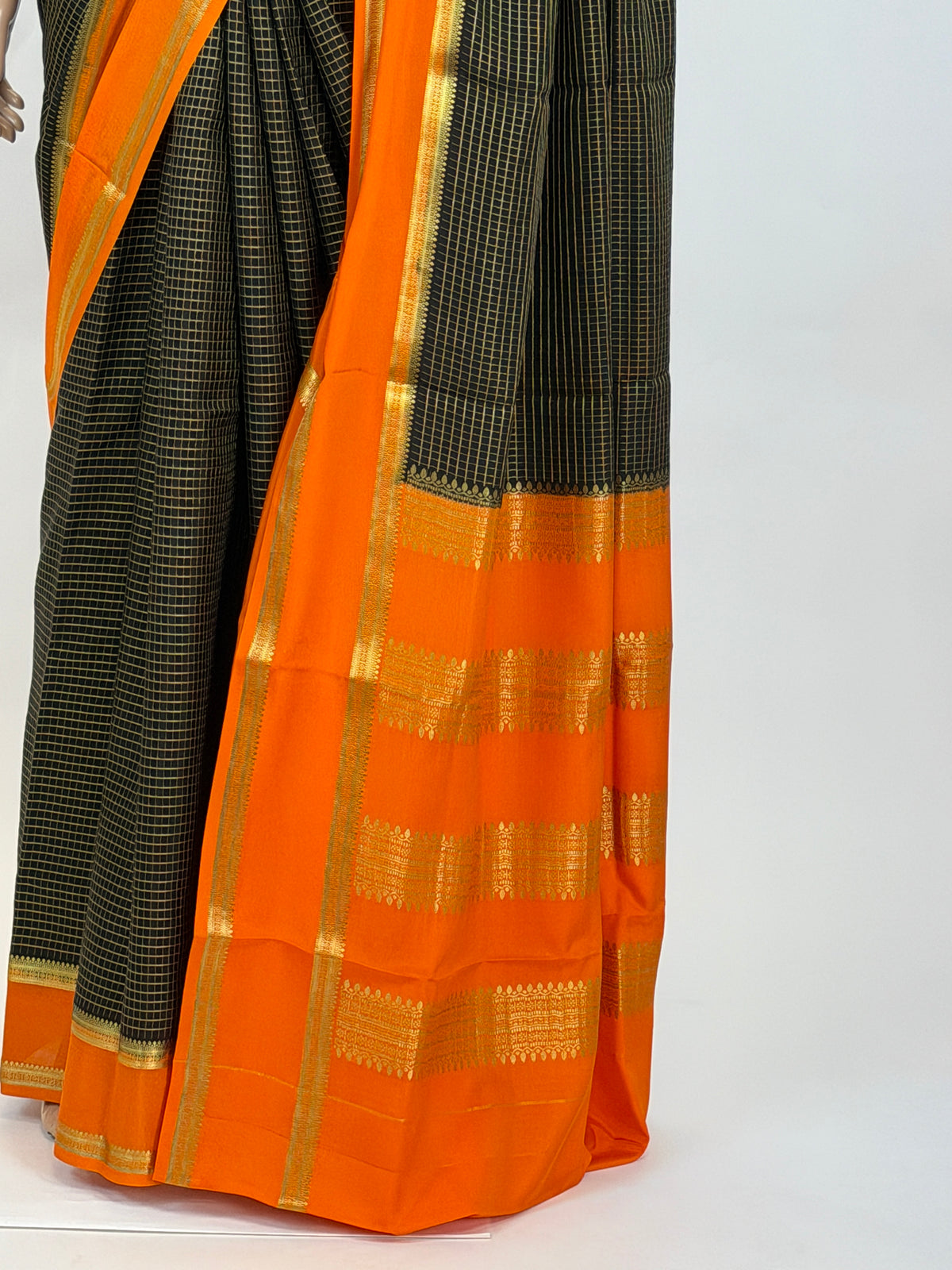 al213499 - pallu image