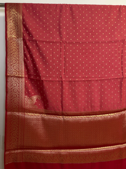 AL214031 - Pallu Image