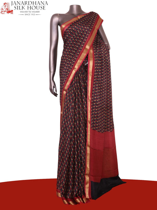 Pure Floral Zari Crepe Silk Saree AL206157