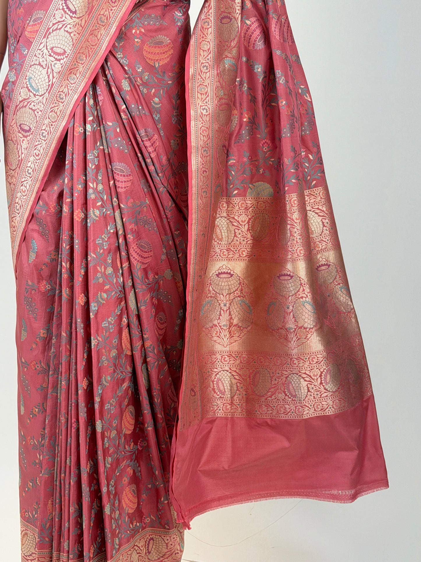 al206239 - pallu image