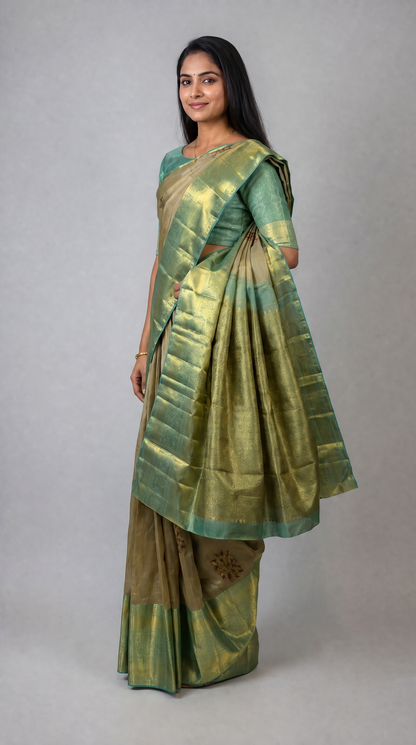 AM201064 - Side View