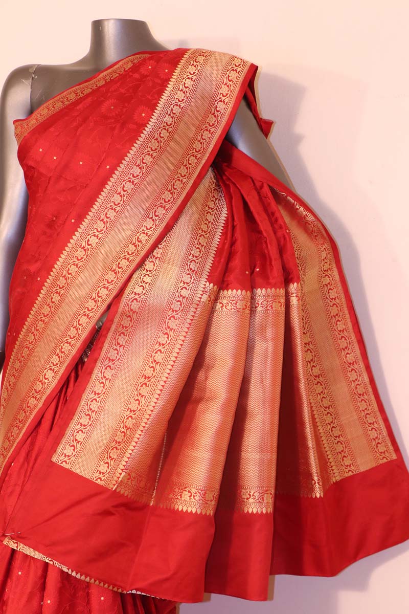 Exclusive Satin Tanchoi Jamawar Silk Saree-Master Weaves AH200454