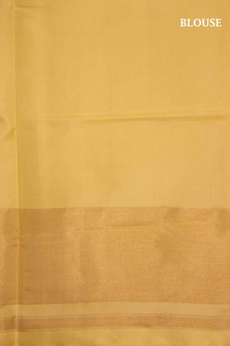 Exclusive Handloom Ikat Patola Silk Saree AI214272