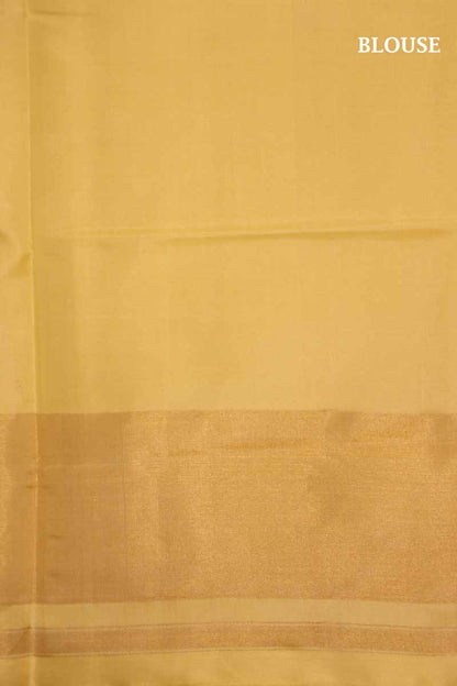 Exclusive Handloom Ikat Patola Silk Saree AI214272