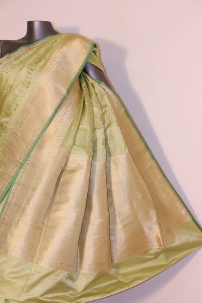 Exclusive Satin Tanchoi Jamawar Silk Saree-Master Weaves AI213914