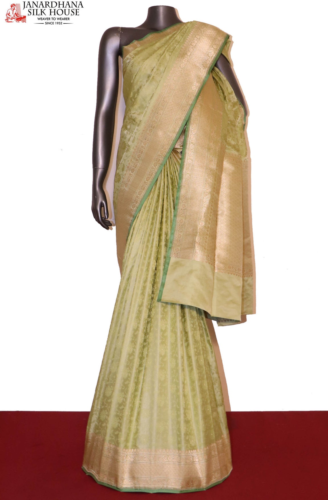 Exclusive Satin Tanchoi Jamawar Silk Saree-Master Weaves AI213914