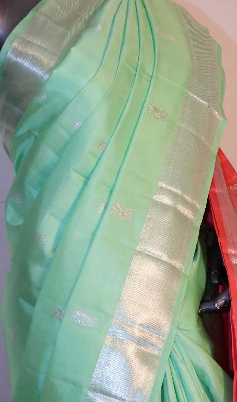 Silver Zari Kanjeevaram Silk Saree AJ200155
