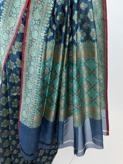 AL206284 - Pallu Image