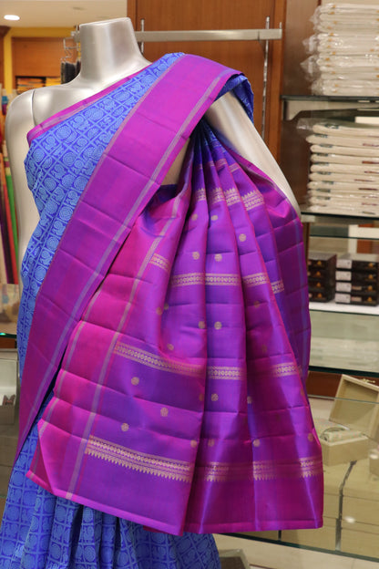 AM201147 - Pallu Image