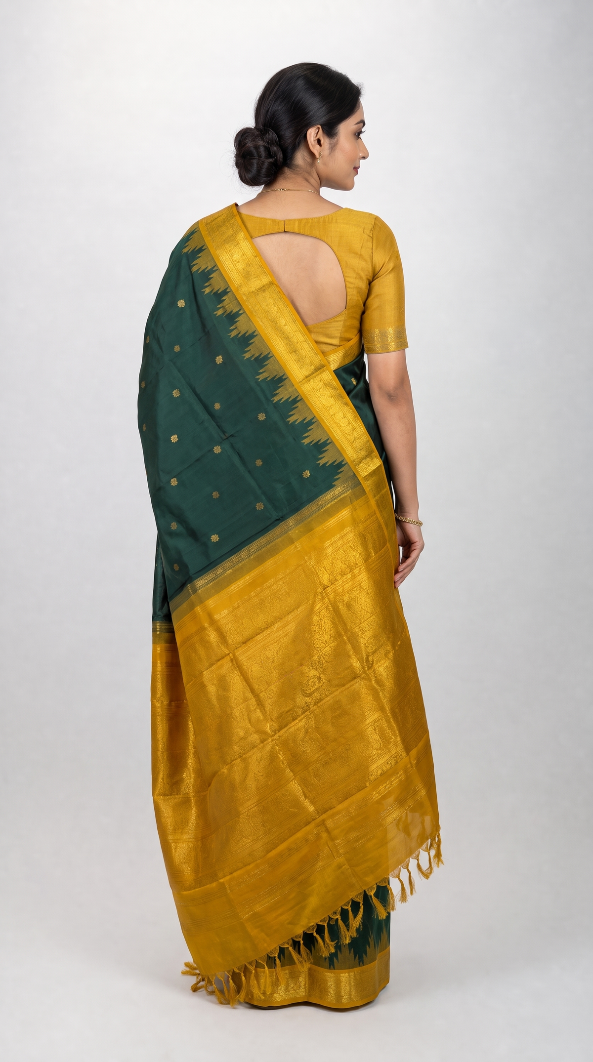 al213617 - back view