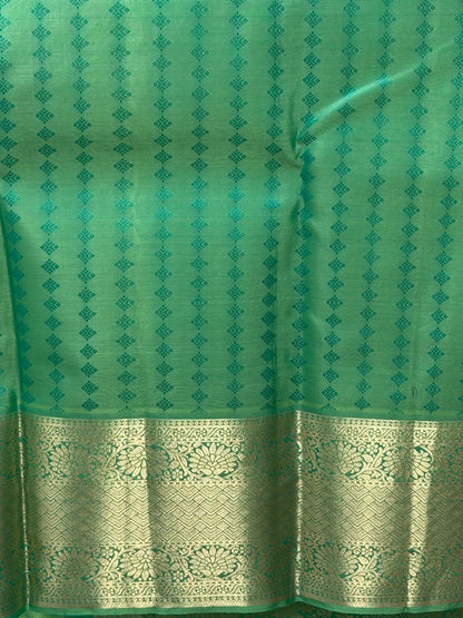 AM200483 - Blouse Image