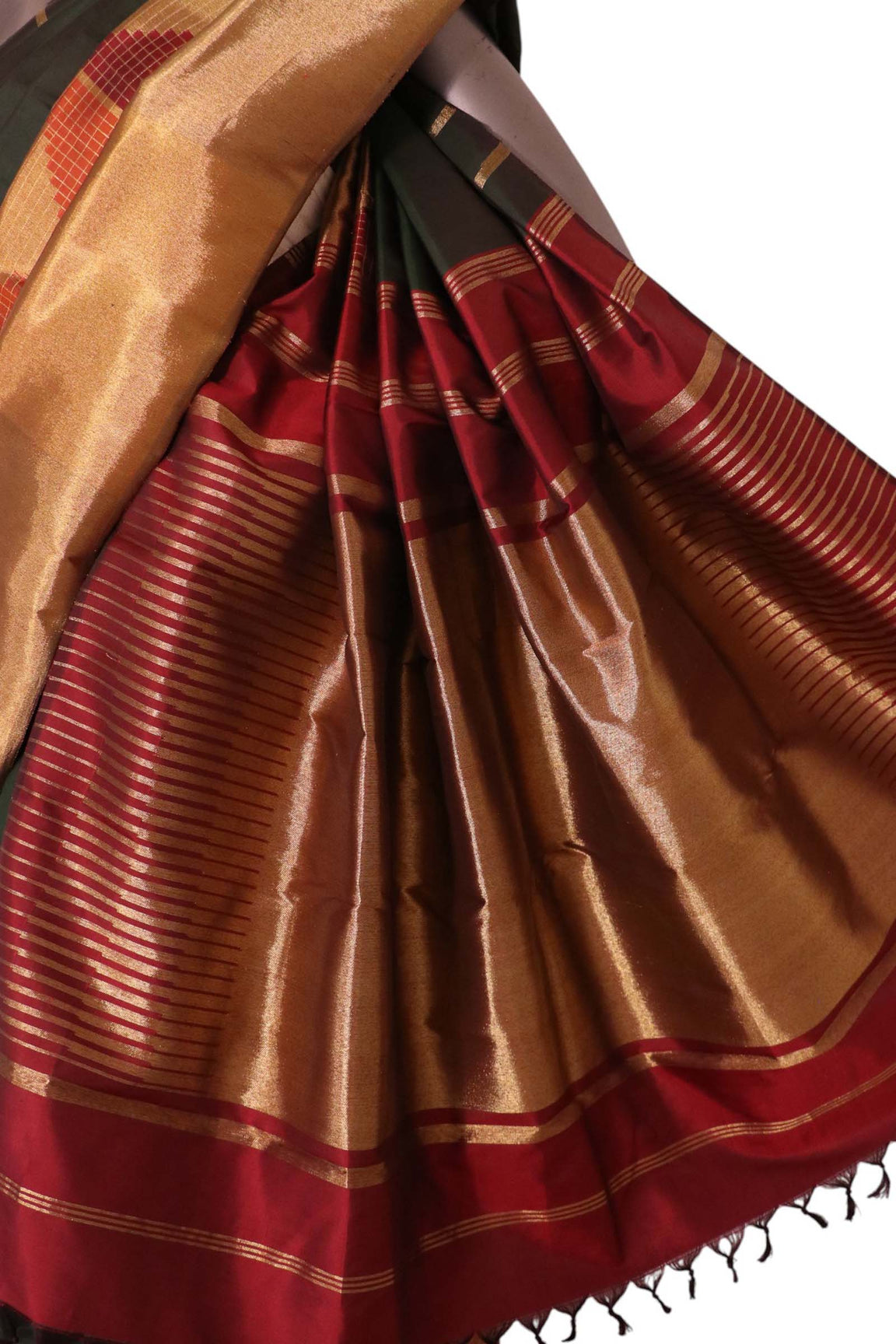 Pure Handloom Kanjeevaram Silk Saree AL211551