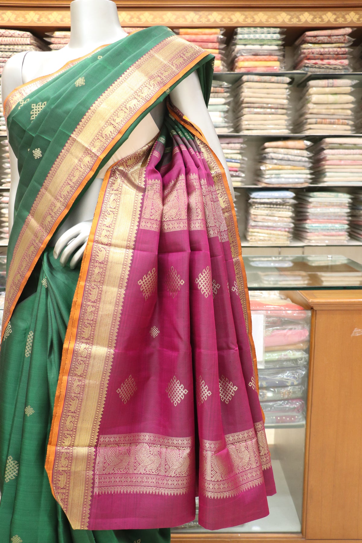 am200236 - pallu image