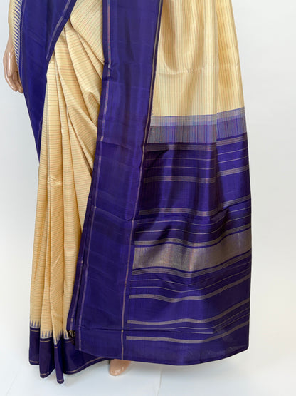 AL209722 - Pallu Image