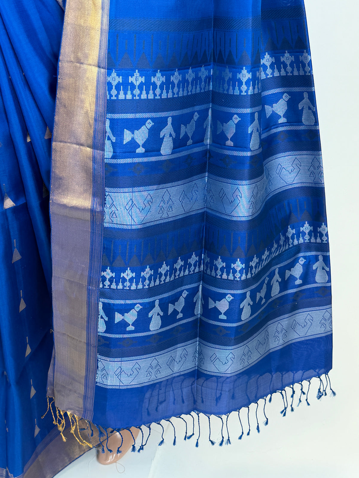 am202441 - pallu image
