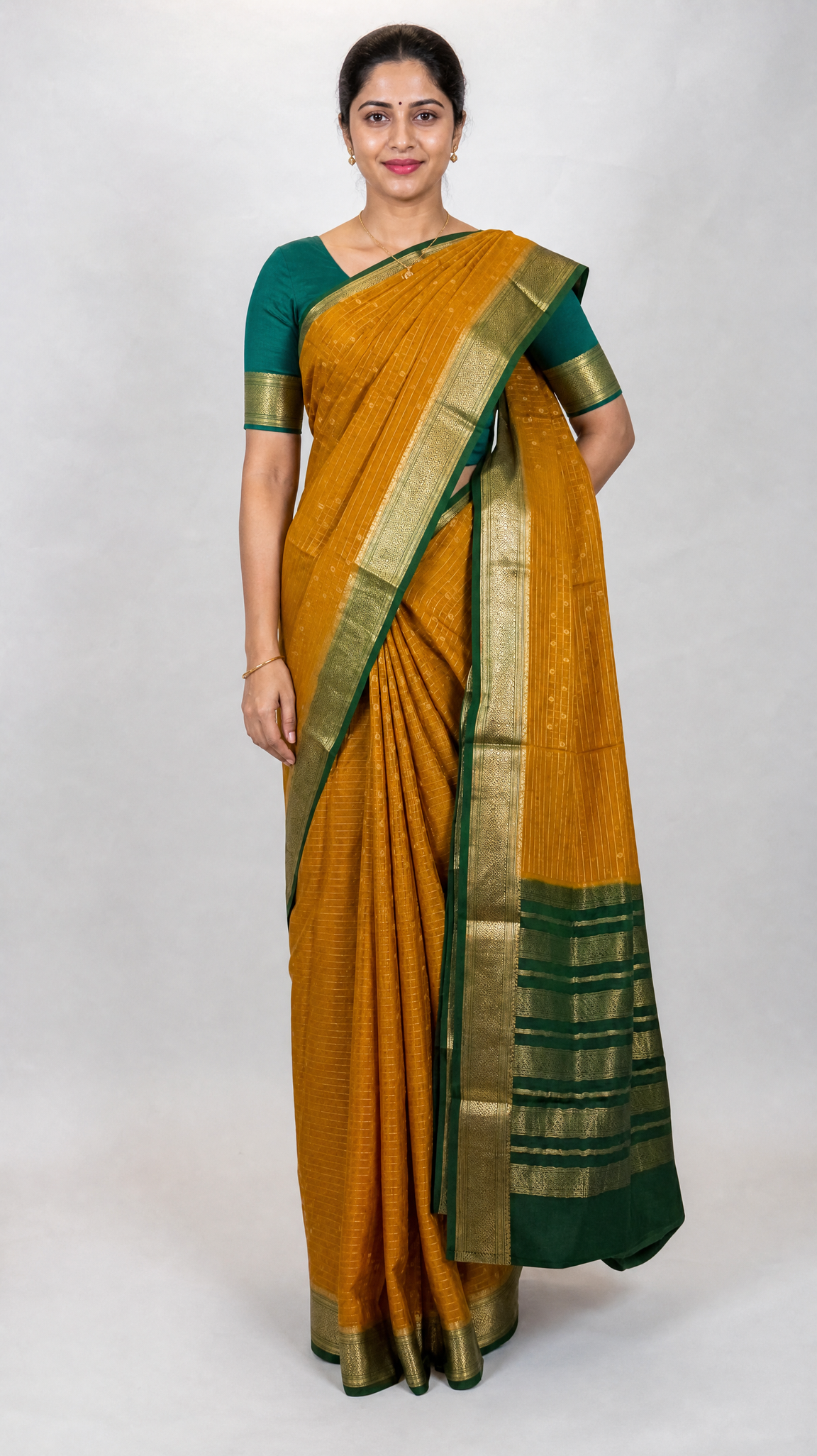 AM201099 - Front View