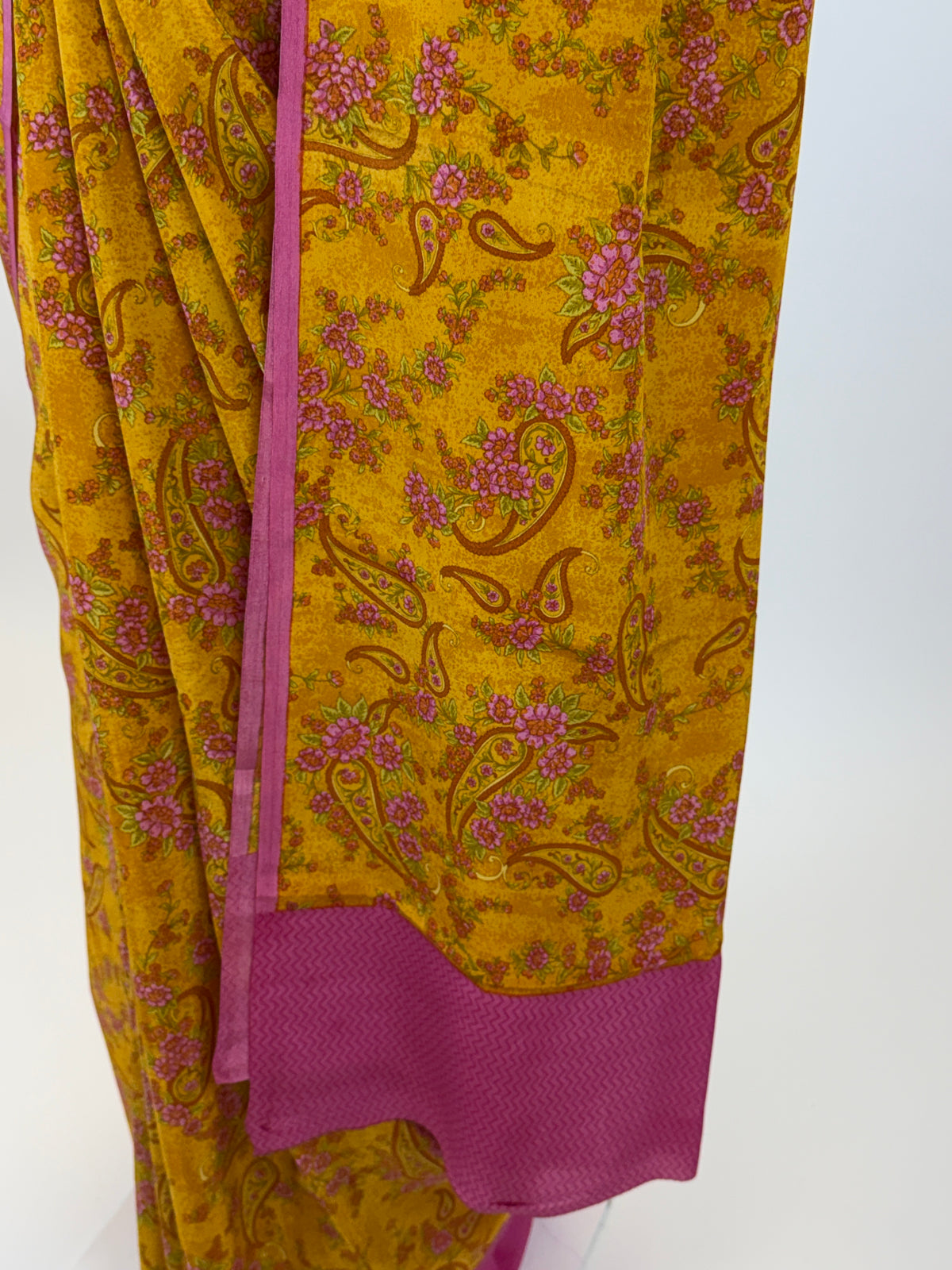 am201875 - pallu image