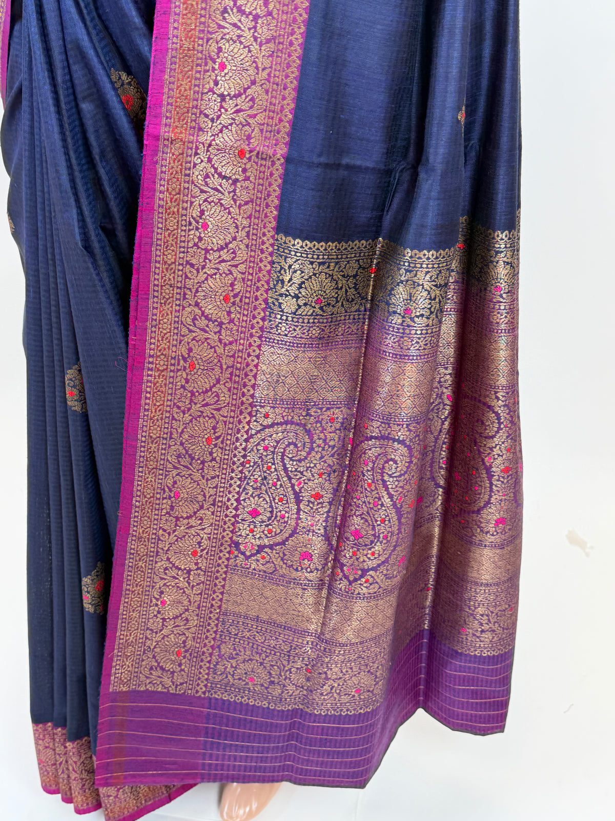 al206256 - pallu image