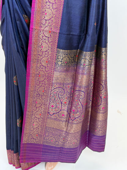 AL206256 - Pallu Image