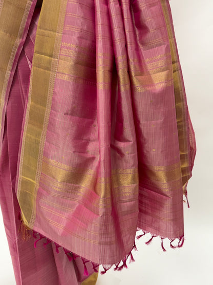 AM206997 - Pallu Image