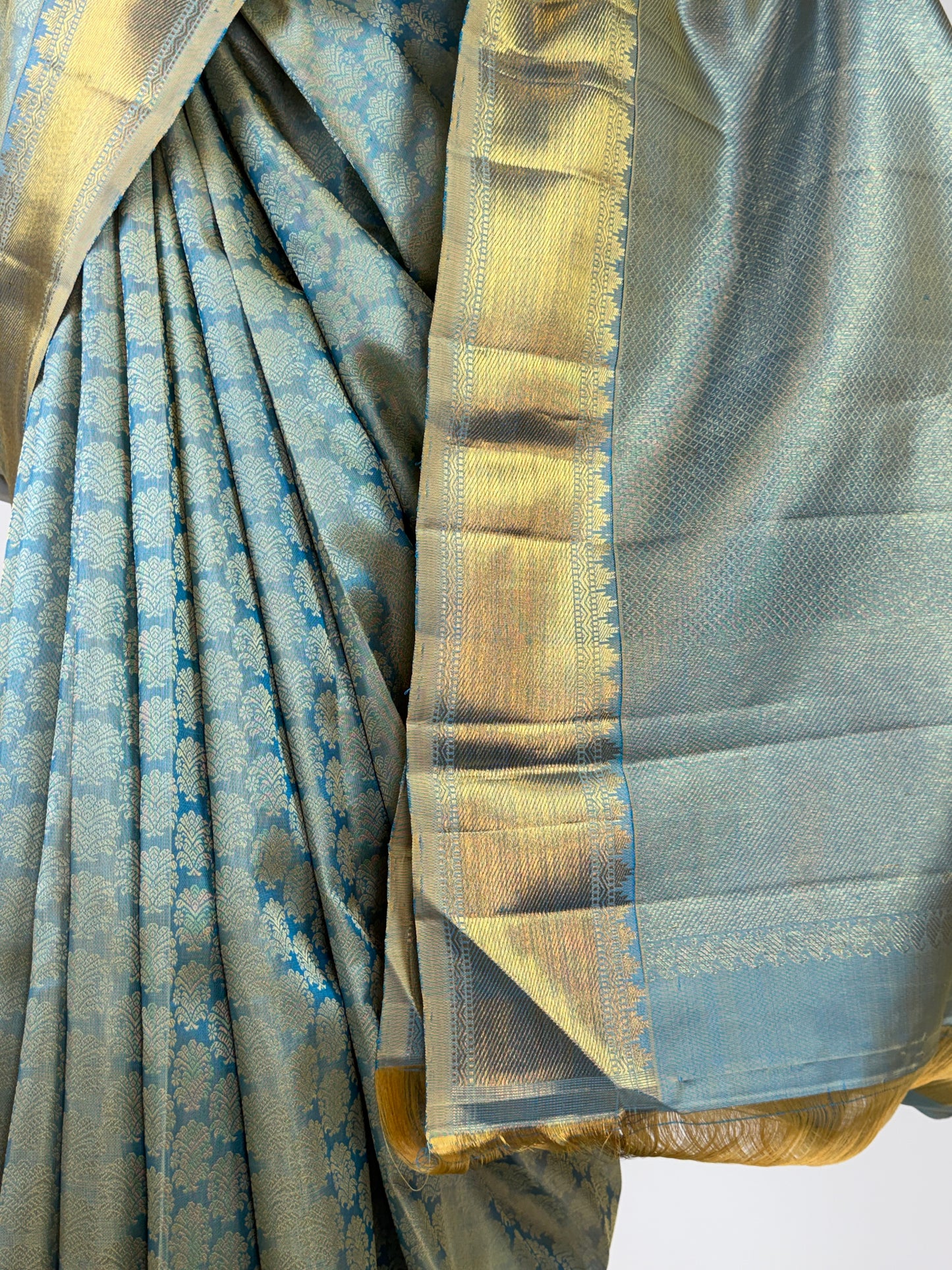 am201306 - pallu image