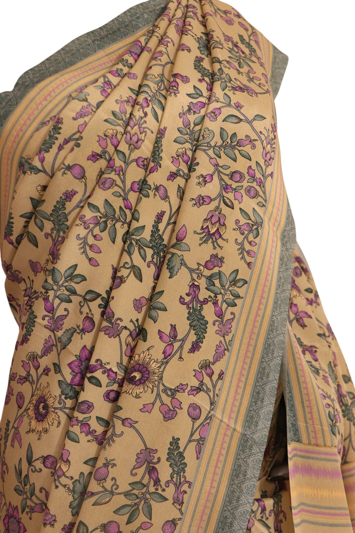 Floral Exclusive Pure Crepe Silk Saree AK205650