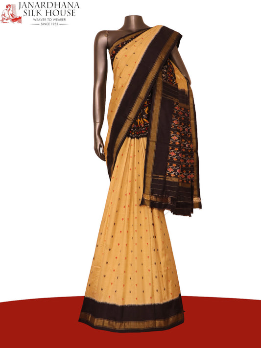 Exclusive Handloom Ikat Patola Silk Saree AK201129
