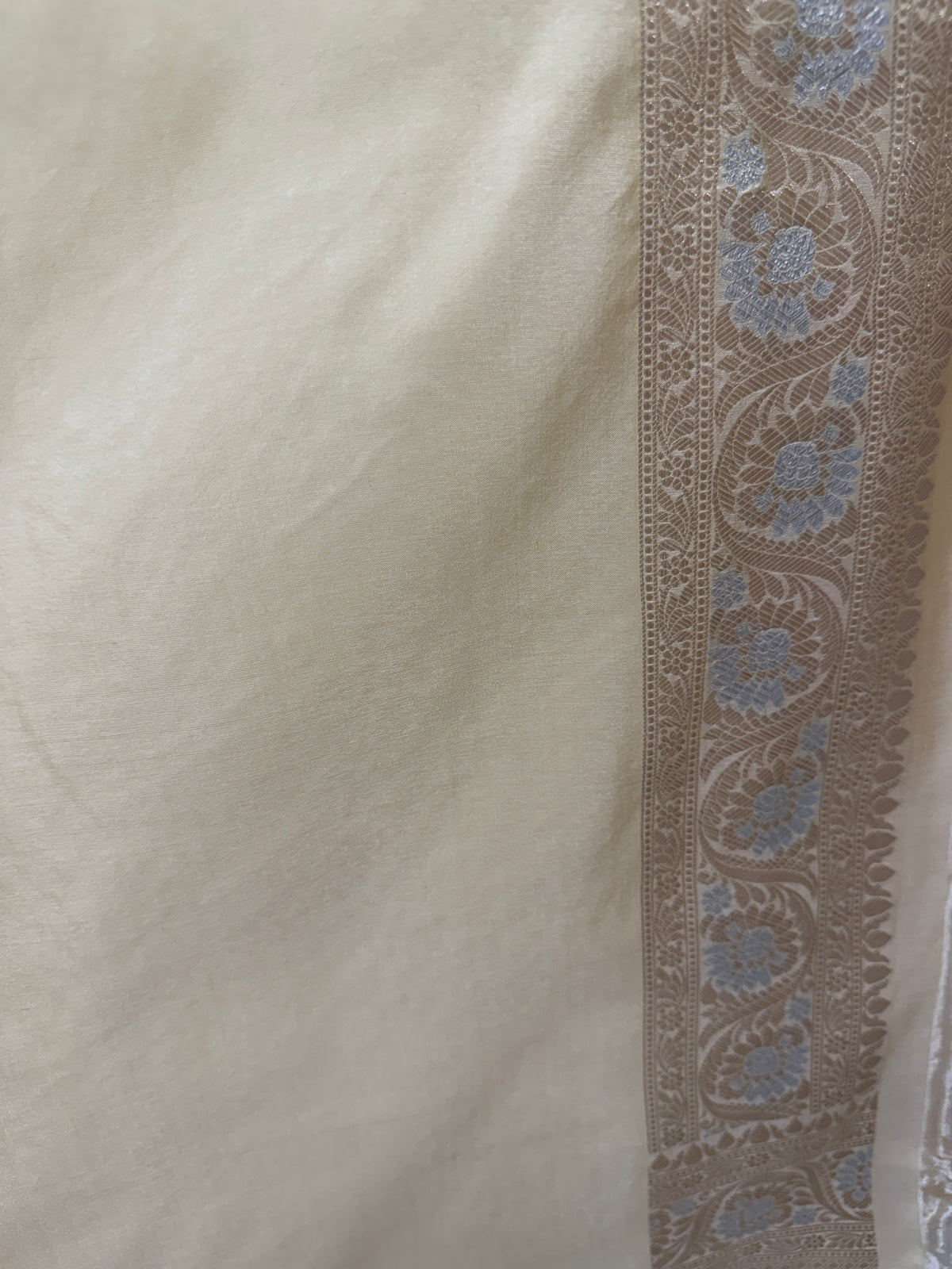 ak204358 - blouse image