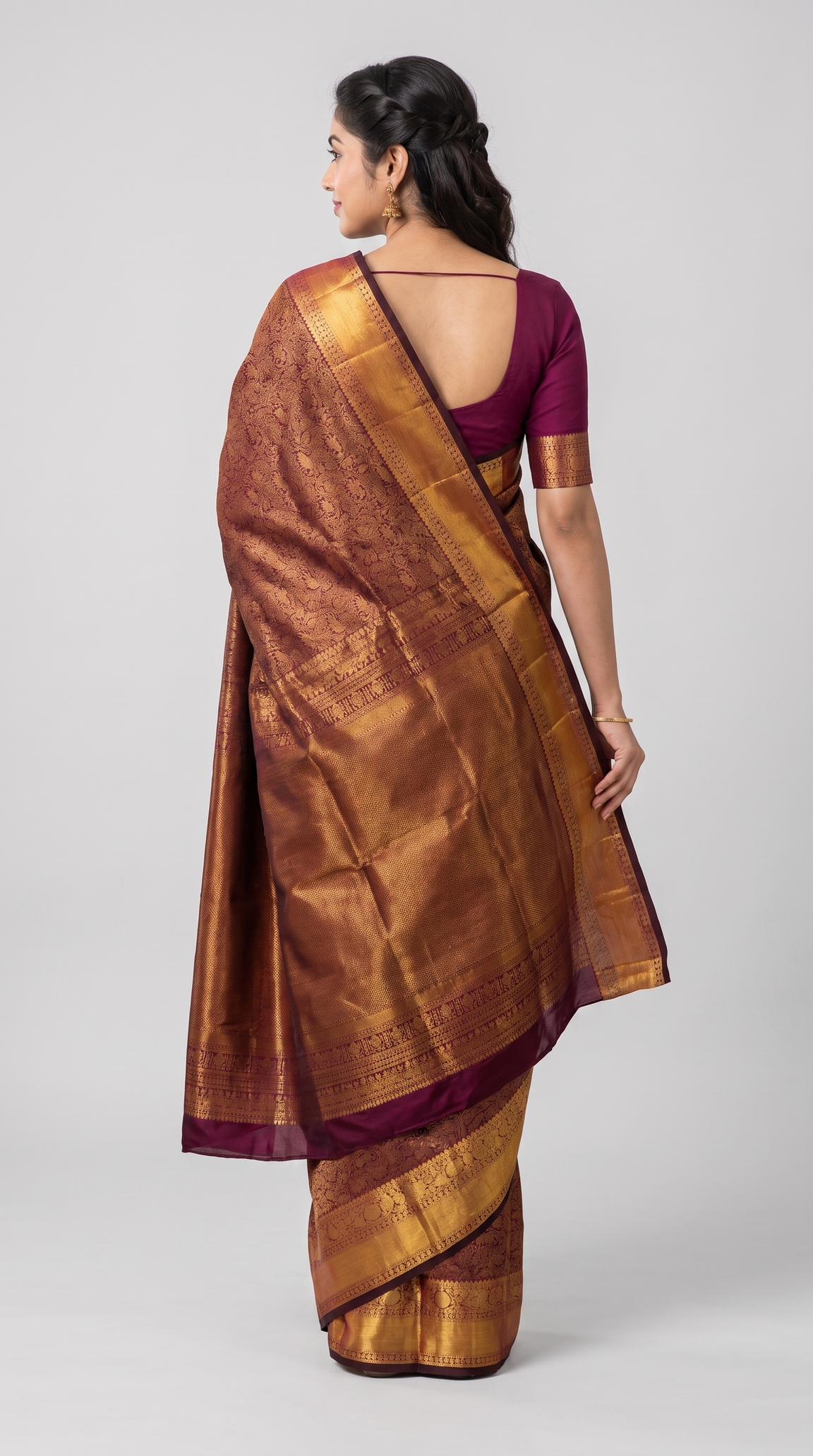 AM201130 - Back View