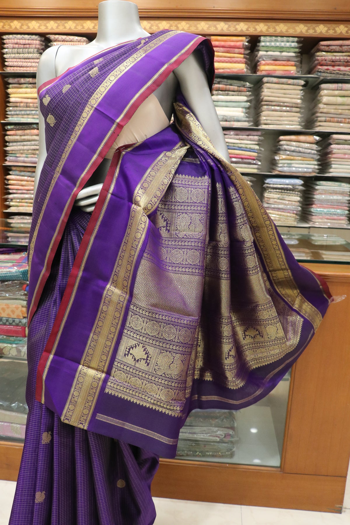 ak210511 - pallu image