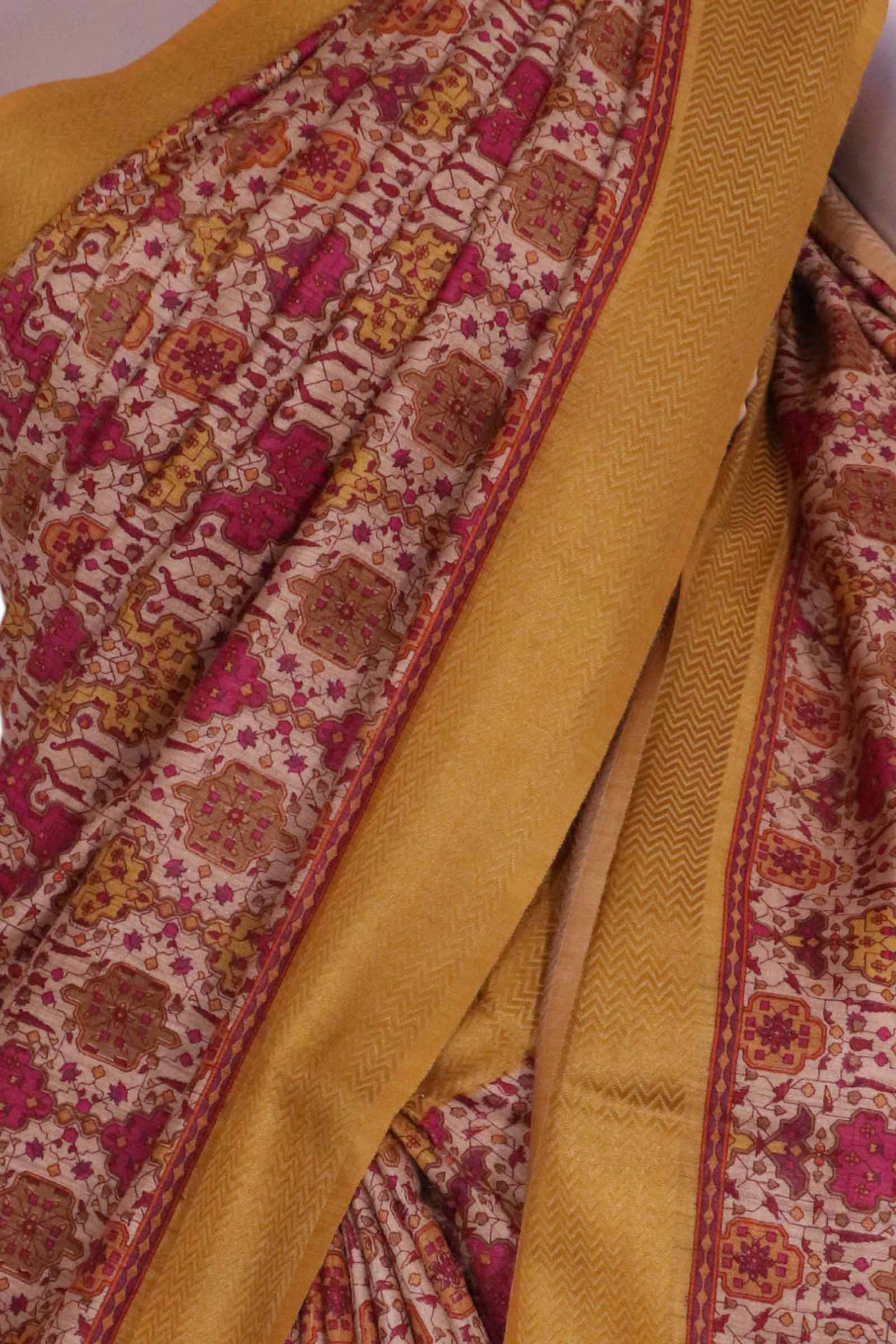 Handloom Pure Tussar Silk Saree AL203685