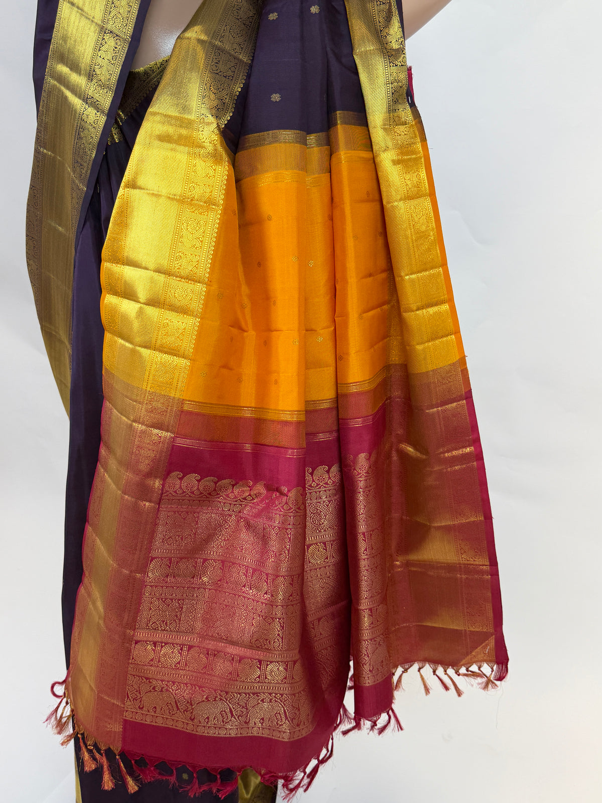 am205446 - pallu image