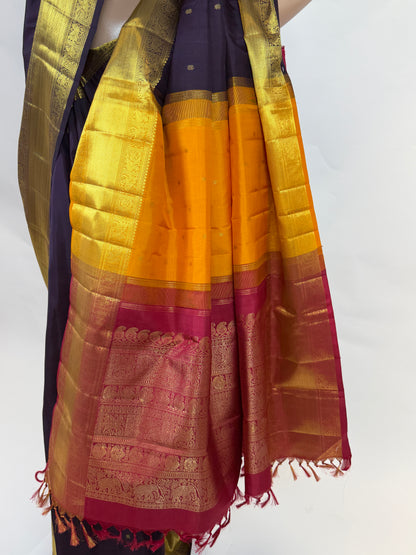 AM205446 - Pallu Image