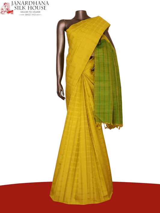 Exclusive Handloom Kanjeevaram Silk Saree AK200815