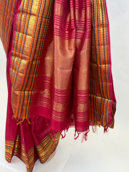 AM200552 - Pallu Image
