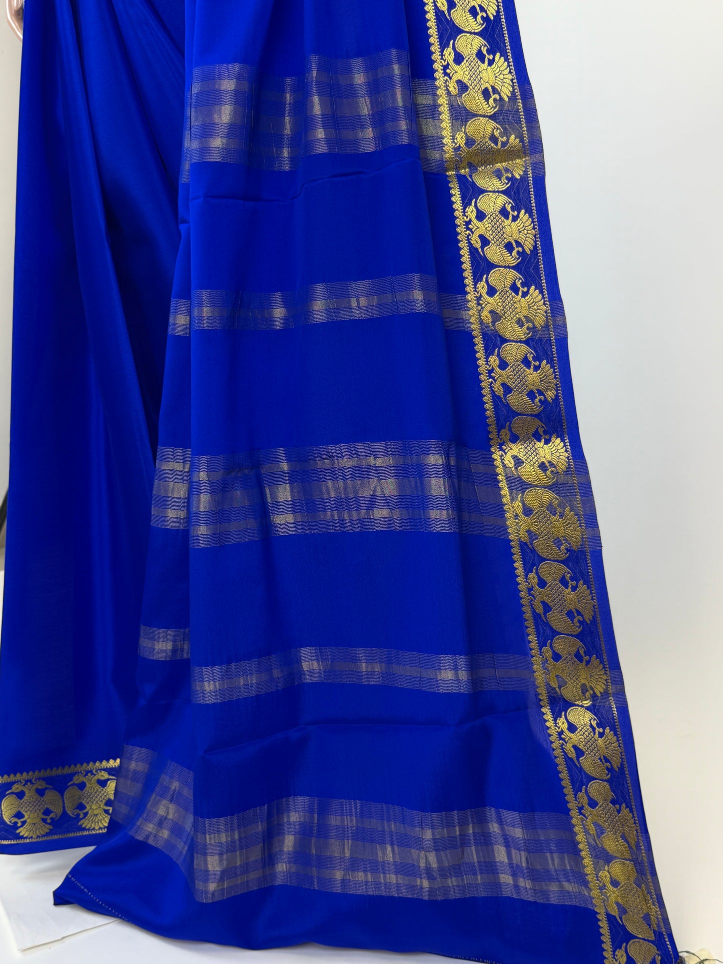 al210965 - pallu image