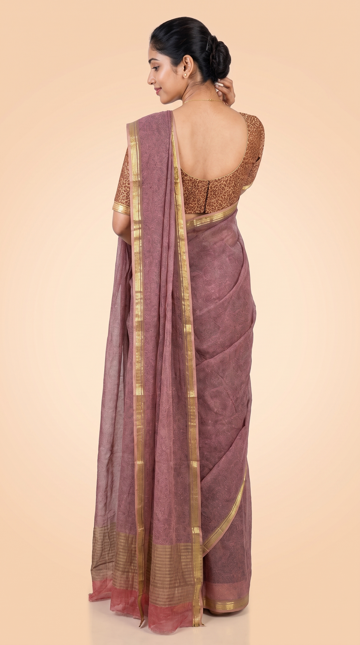 AL208469 - Back View