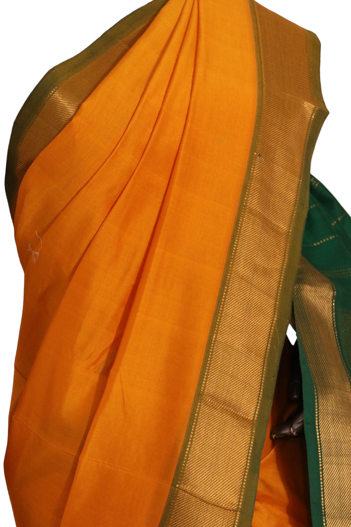 Traditional Handloom Pure Maheshwari Cotton AK200795