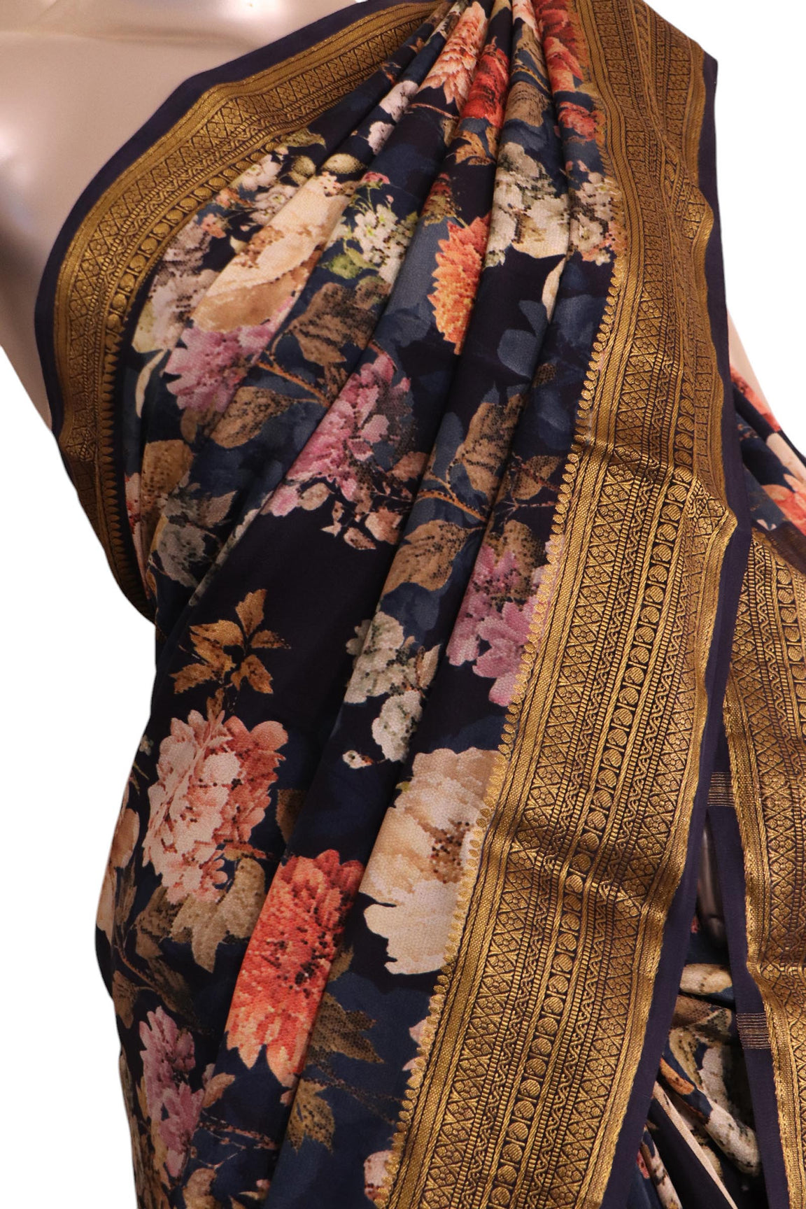 Pure Floral Zari Crepe Silk Saree AK208187