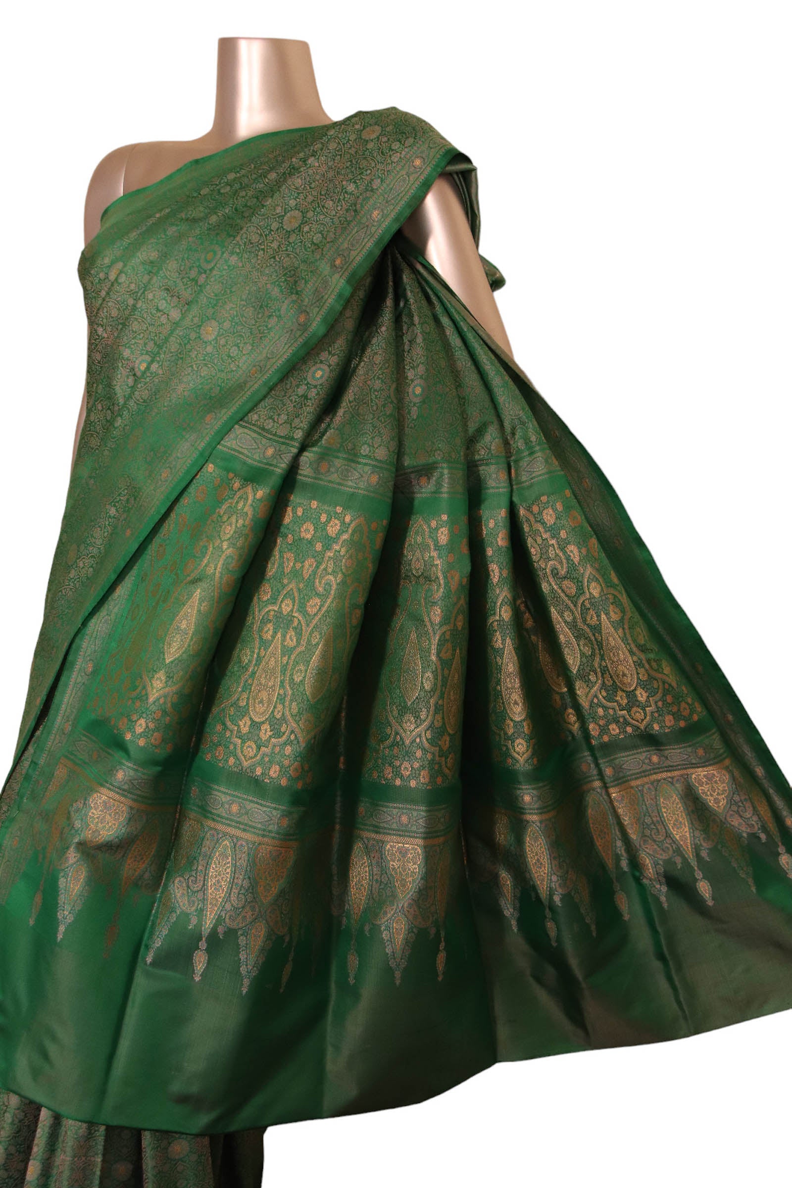 Exquisite Handloom Jamawar Tanchoi Silk Saree-Master Weaves AJ208097