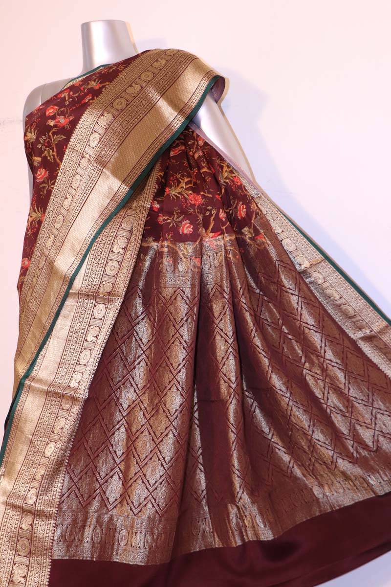 Exquisite Printed Crepe Silk Saree AI210070