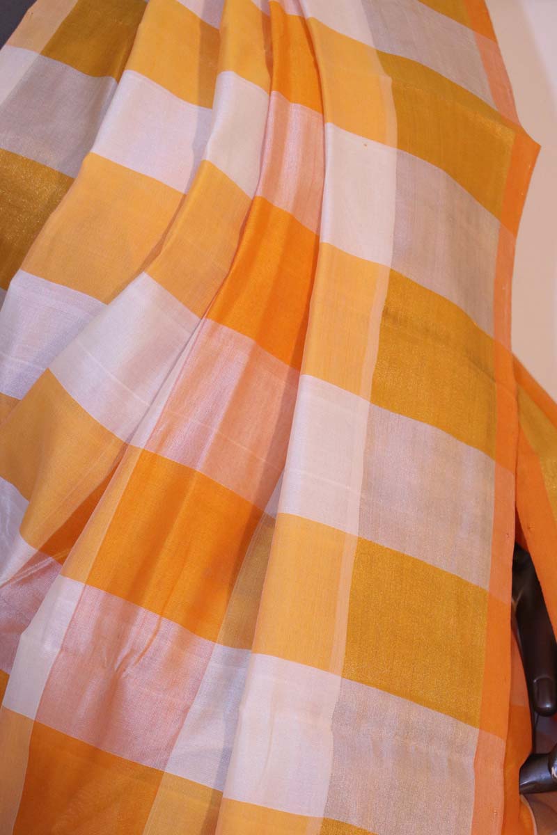 Handloom Checks Pure Cotton Saree AI213375