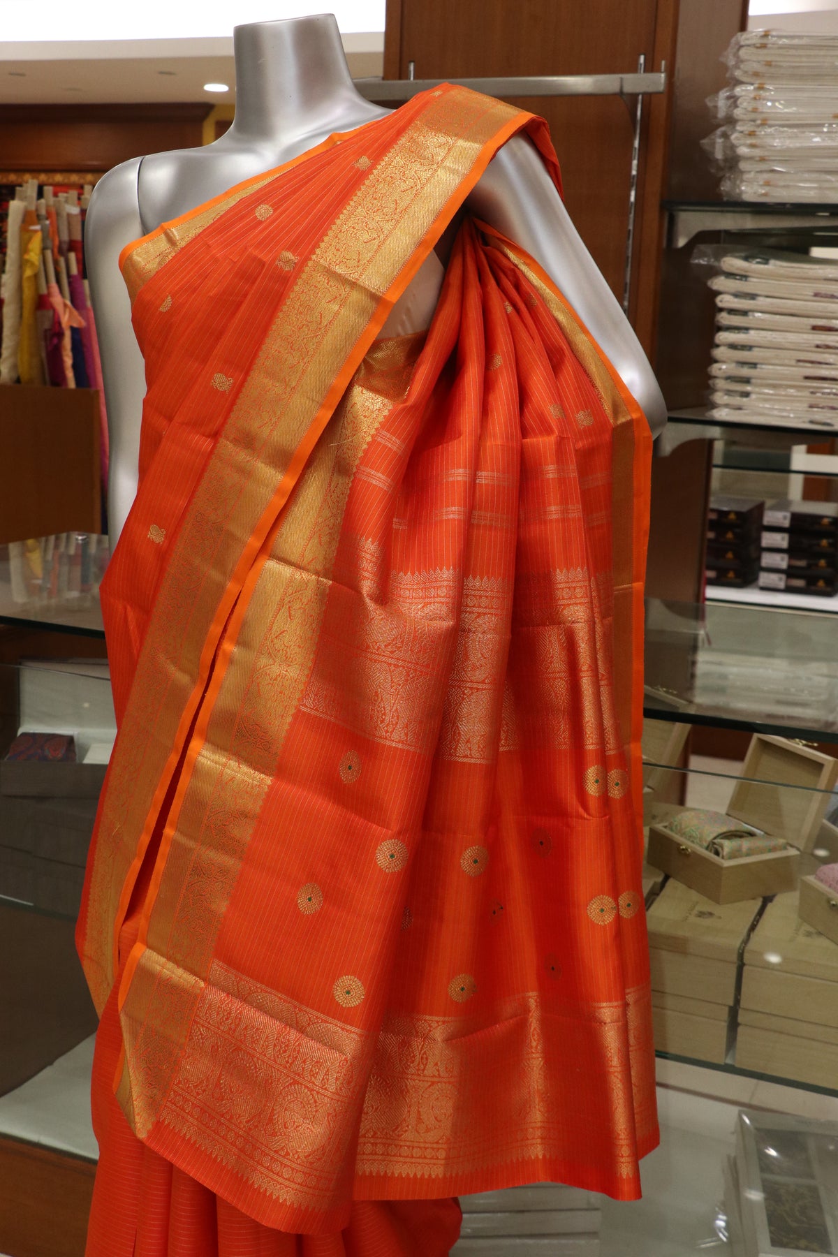 am200237 - pallu image