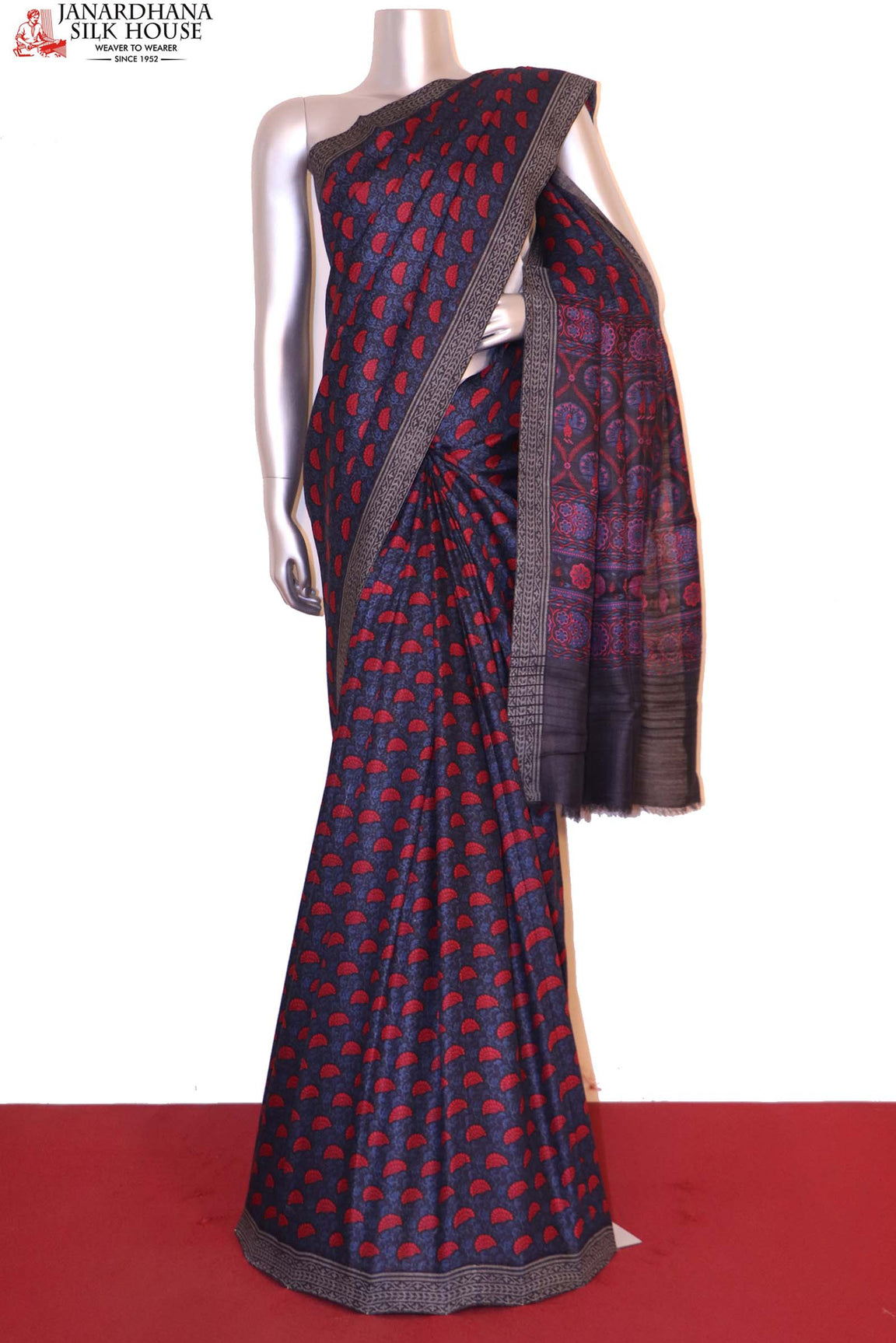 Handloom Printed Tussar Silk Saree AE204827