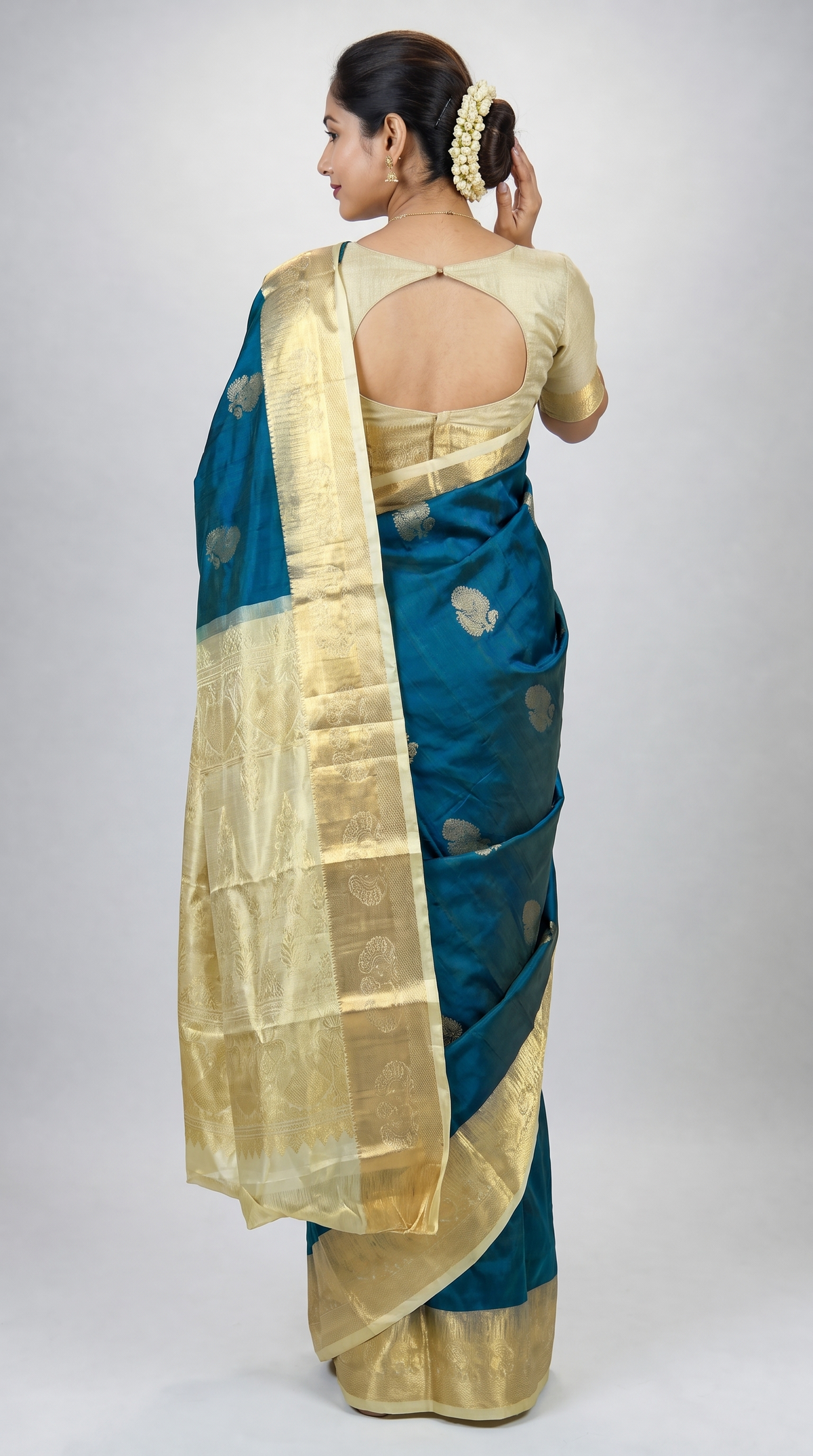 al211849 - back view