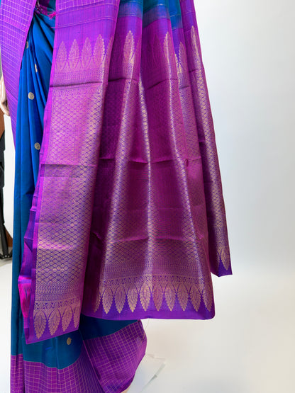 AL212095 - Pallu Image