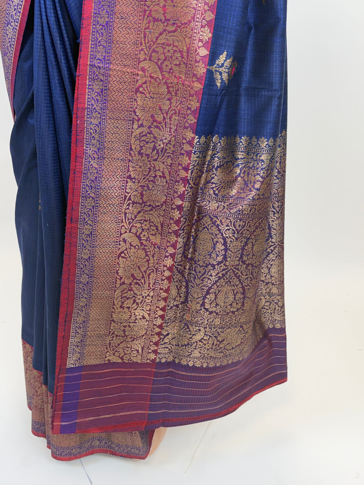 al206260 - pallu image