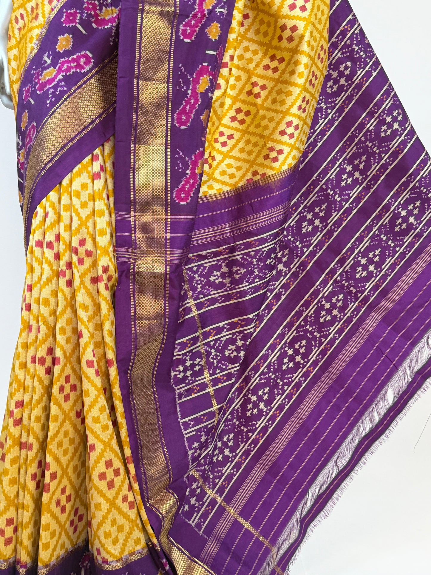 am202604 - pallu image
